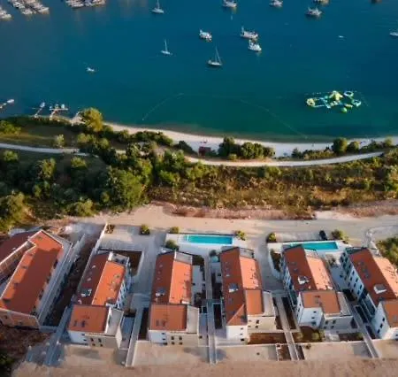 Luxury Anto With Sea View And Balcony * Banjole